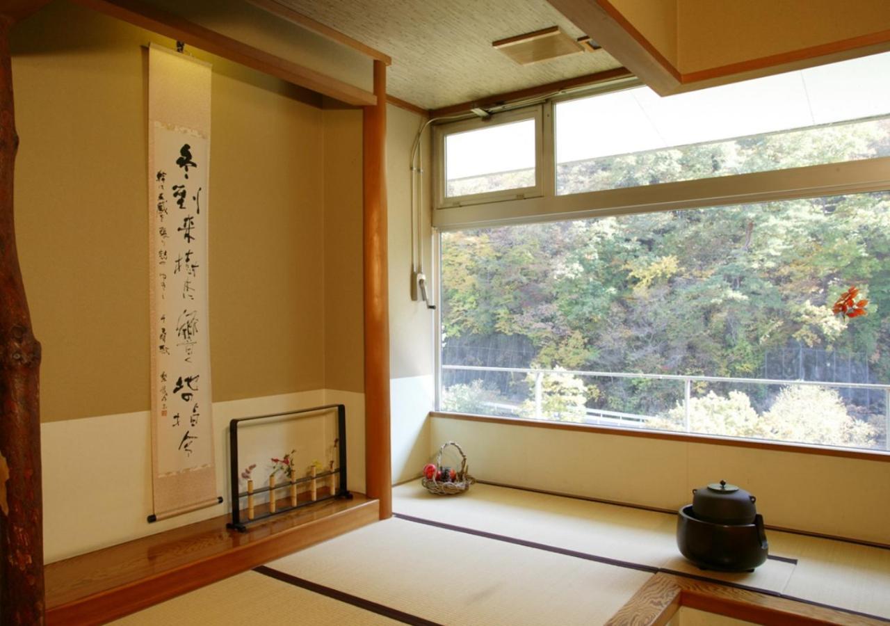 Itoen Hotel Oze Oigami Sanrakuso Numata  Exterior photo